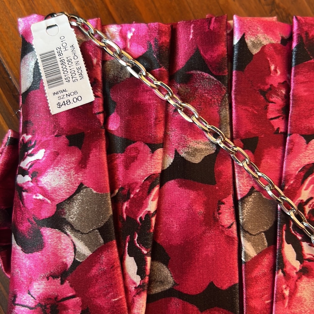 NWT White House Black market pink floral purse - Picture 3 of 5